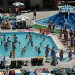 Club Exelsior Hotel 3*